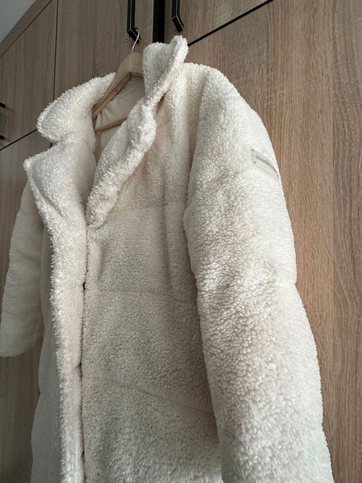 Шуба біла дорогого бренду Maniere de Voir , оригінал