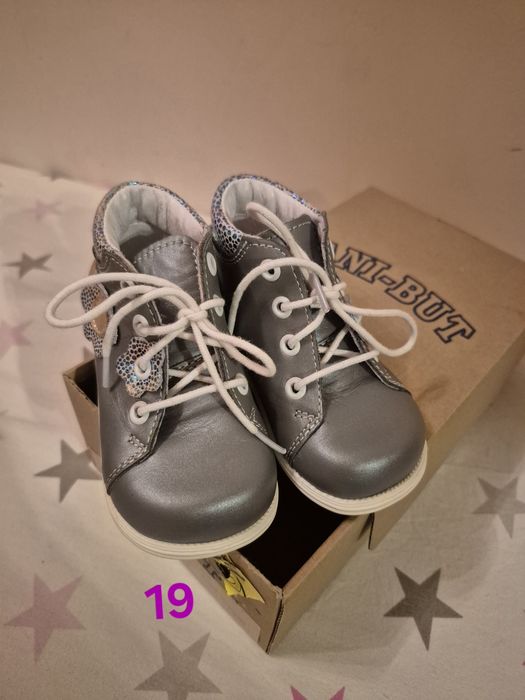 Buciki korekcyjne ANI-BUT r.19