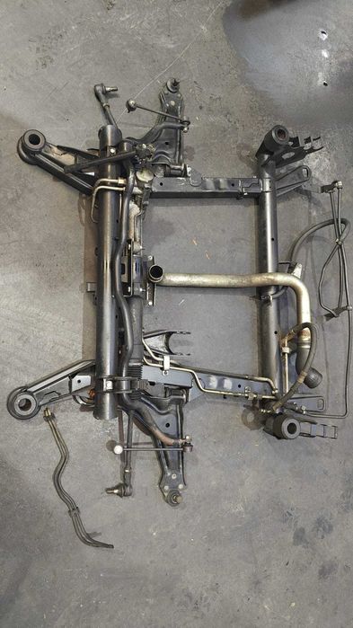 Charriot do motor 611980 Mercedes Benz Vito