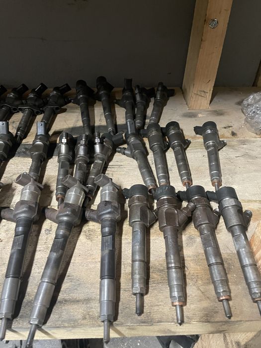 Форсунки Рено Мастер Трафик Опель Виваро trafic master Nissan xtrail