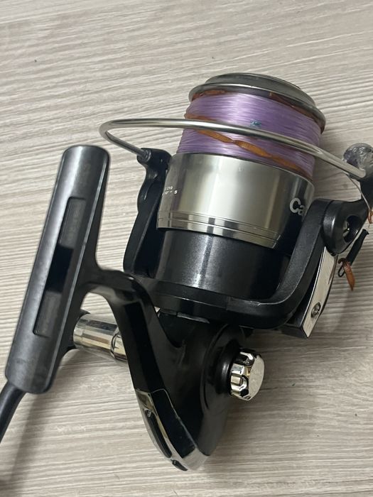 Vendo  carreto pesca Daiwa ,carpelan e seakenite