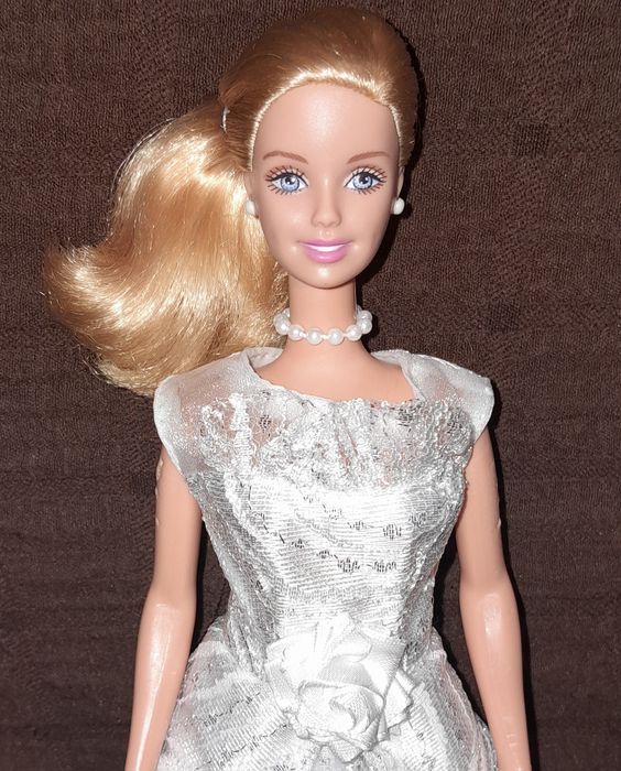 Лялька Барбі наречена, Barbie bride. Barbie star skater 2000