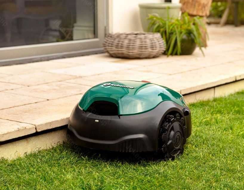 Robot koszący Robomow RT300 200m2 - 300m2