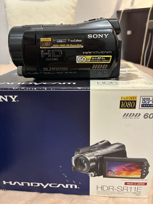 Відеокамера Sony в коробці з сумкою
