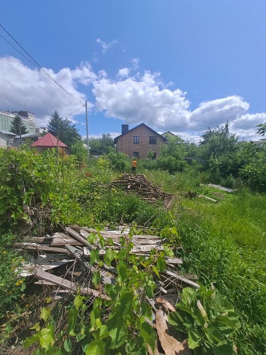 Продаж земельної ділянки під забудову поблизу центру Тернополя
