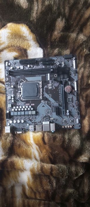 Gigabyte A620M S2H