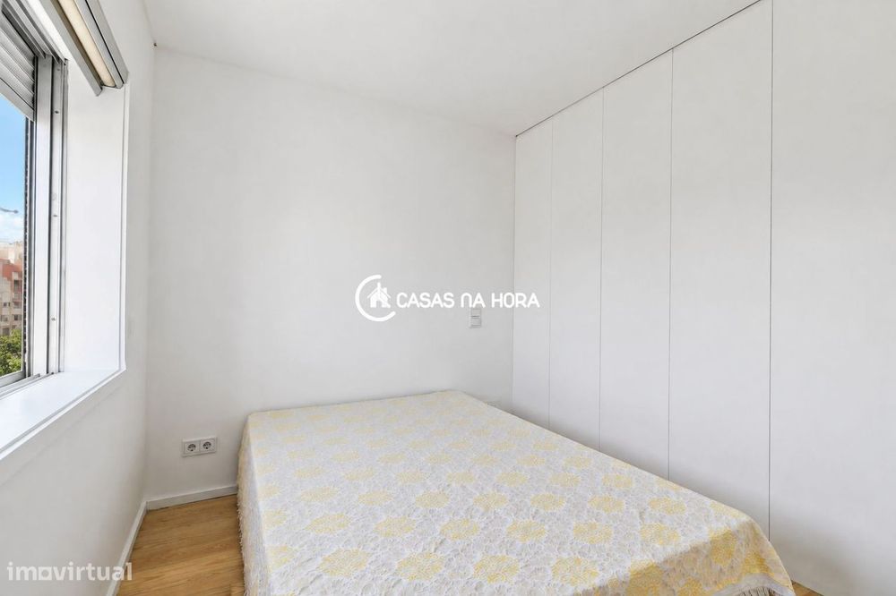 T1+1 C/ Varanda | Coimbrões | V. N. Gaia