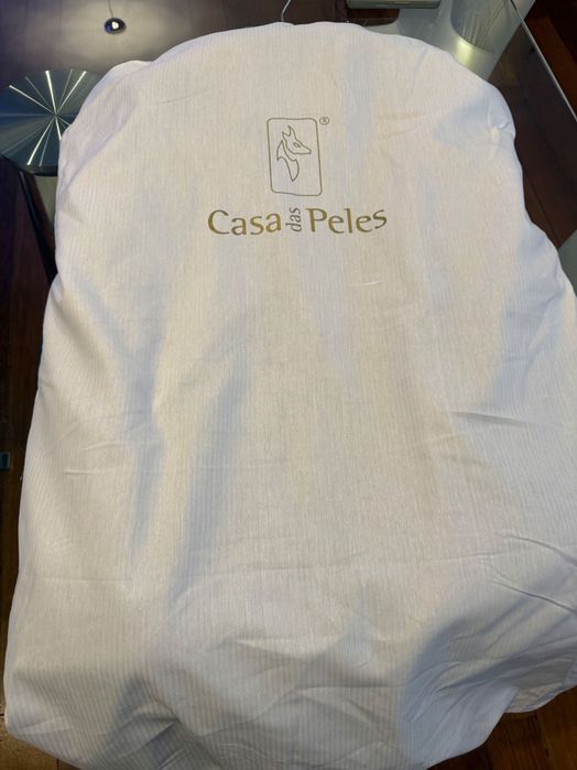 Casaco feminino em pele de pêlo comprido de Inverno (artigo de luxo)