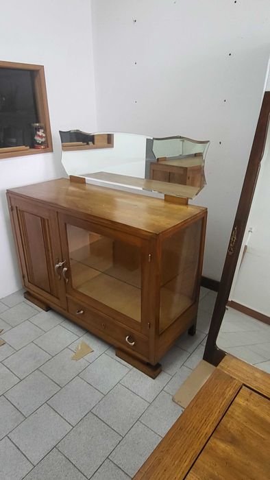 Mobília Sala de Jantar em Carvalho