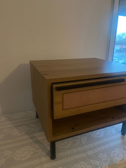 Mesa de cabeceira