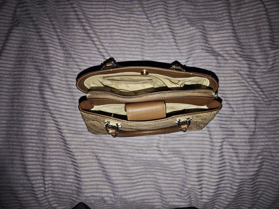 Сумка GUESS Жіноча