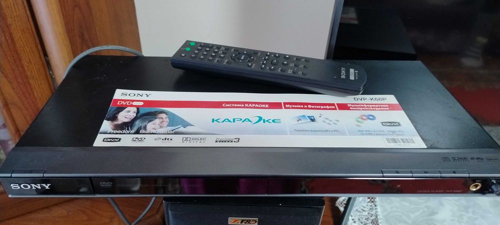 DVD Sony і колонка