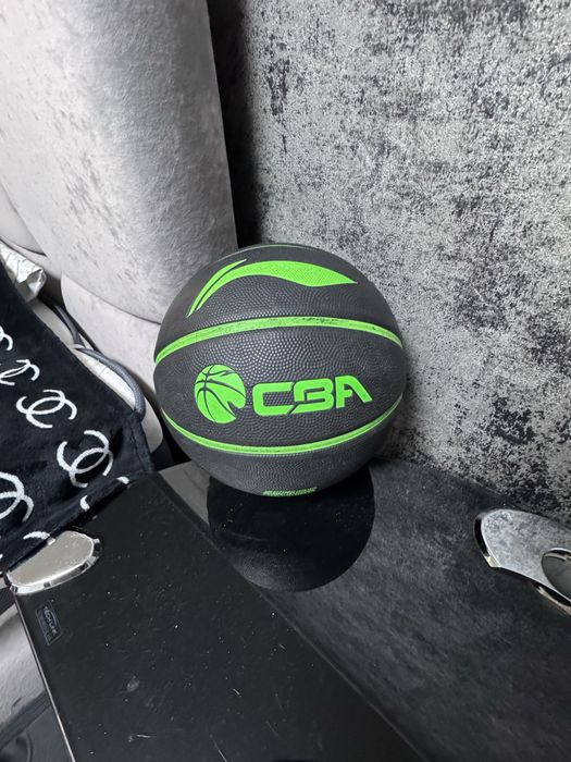 Баскетбольный мяч