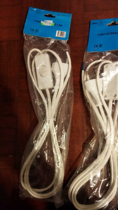 Cabo de alimentação com interrutor 220V 1,5m BRANCO (4 unidades) NOVO