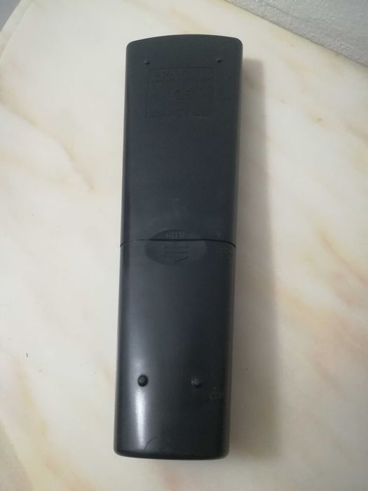 Sony comando tv RM-V8T64171307693955123