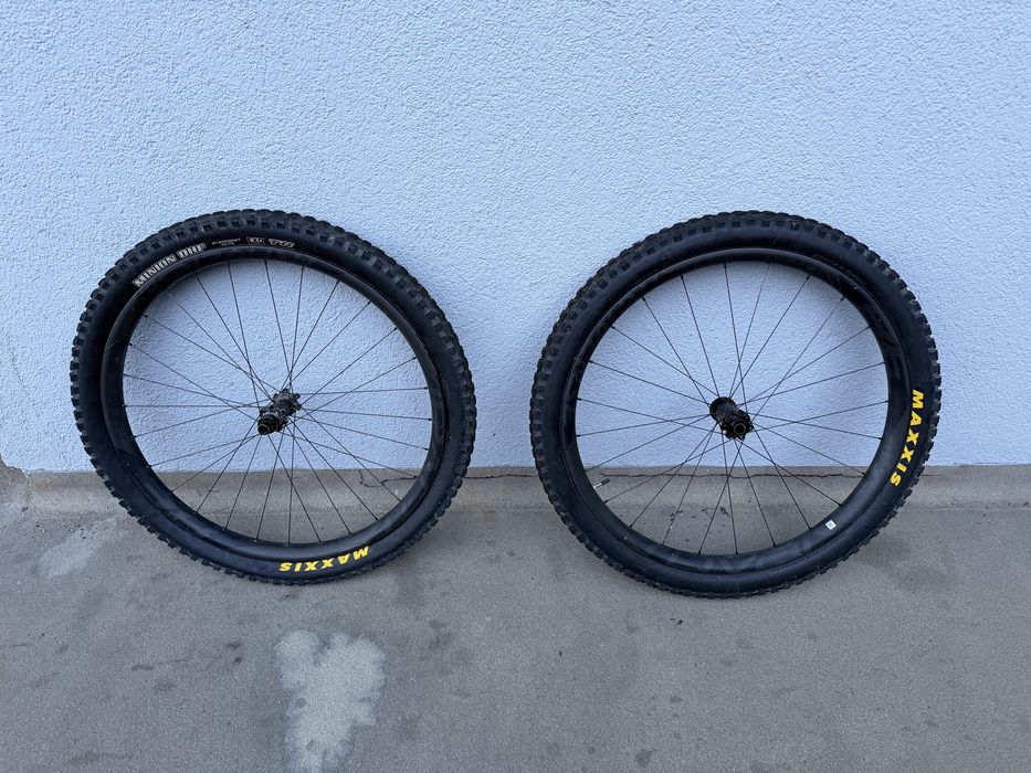 Karbonowe koła rowerowe Roval