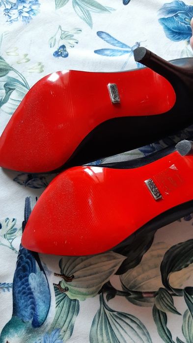 Brytyjsie Szpilki Buffalo London