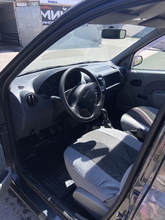 Dacia Logan 2007р. 1.4 Бензин Автомобіль