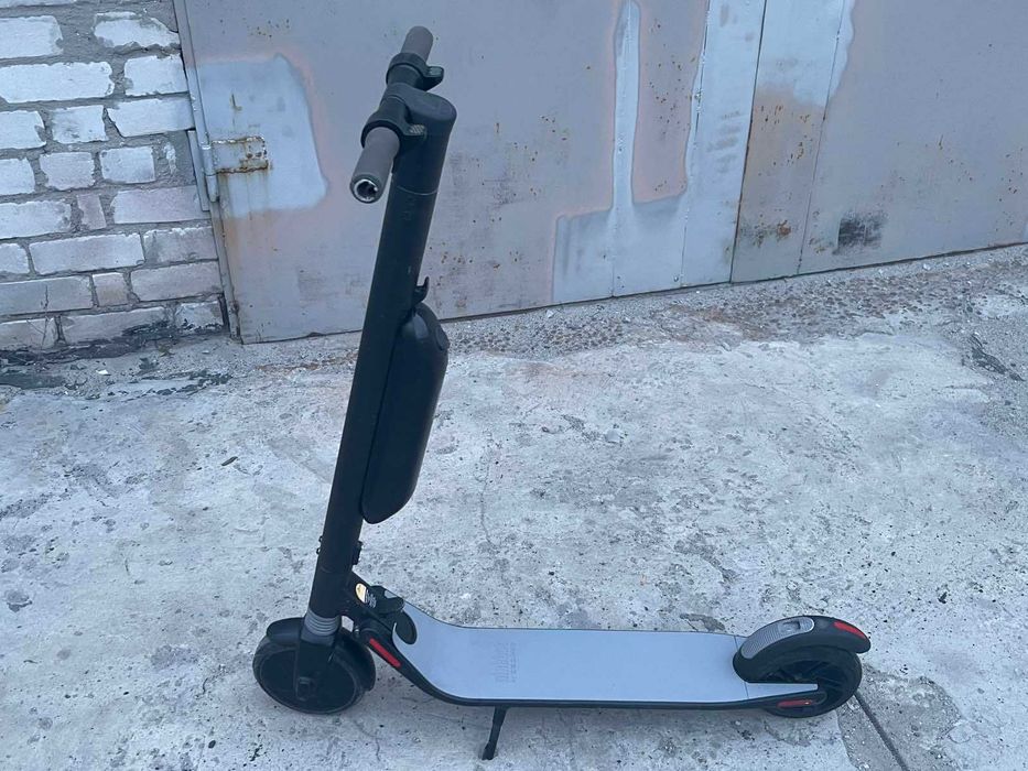 Електросамокат ninebot es2  segway найбот