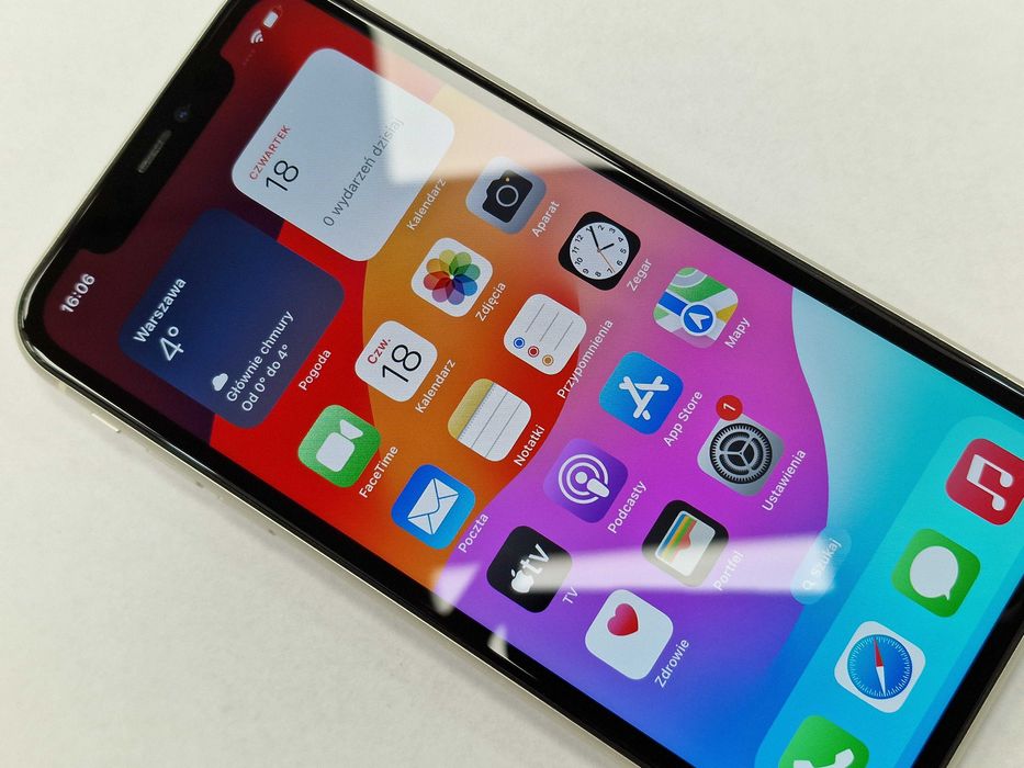 Iphone 11 128GB/ White/ BAT 75%/ Grade A/ Gwarancja + ładowarka