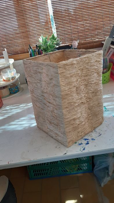 Conjunto de Candeiros de pé alto(2) e abajour(4)