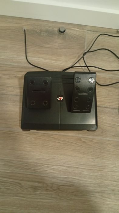 Volante para simulador FR-TEC Hurricane MKII  (PC/PS4/PS3/Switch)