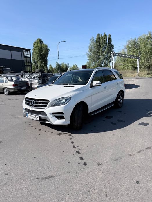 Mercedes-Benz ML350 AMG