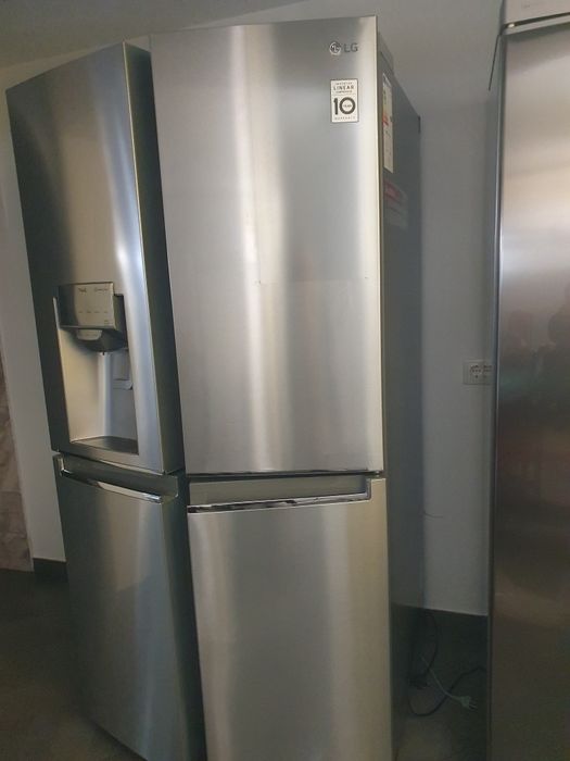 Vendo recheio de casa  móveis, conj.sofas em pele  electrodomésticos,