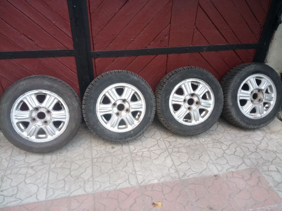 продам диски з резиною