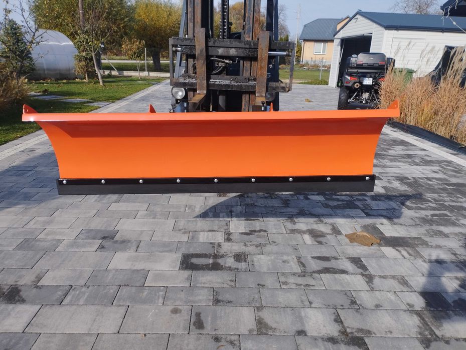 Śnieżny pług z mocowaniem na wózek widłowy 150cm typ lekki polecam !!