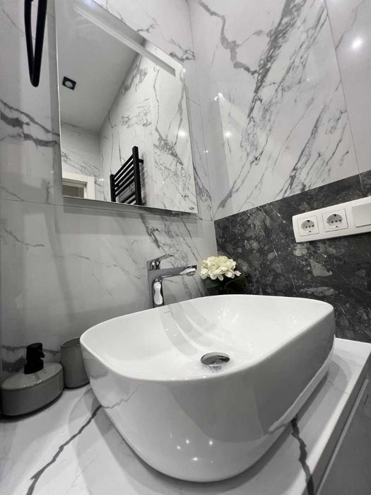 Максимовича Трутенка 28Д  Нова Англія  Честер ремонт дві спальні