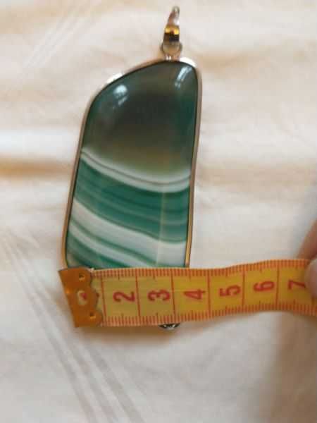 Wisiorek z agatu pasiastego