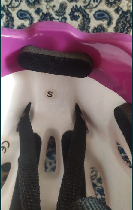 Шлем велозащитный, для девочки, цвет фуксия