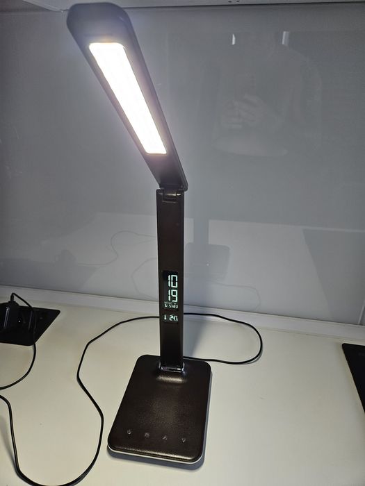 Lampa LED na biurko ściemniana brązowa