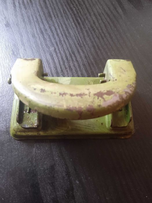 Дырокол времен СССР