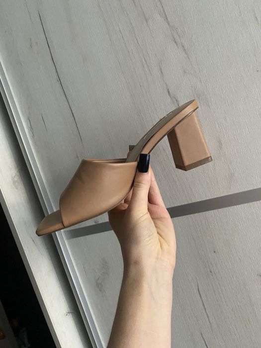 Мюлі,бренд primark ,одягалися кілька разів