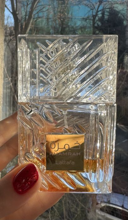 Lattafa, Косметика kiko, pixi, victoria’s secret, зубна щітка ORAL B