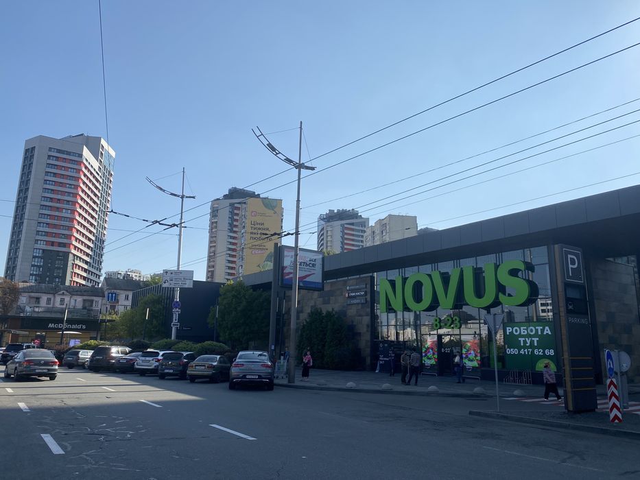 Без Комиссии 3-к, второй свет, ул Урицкого 18, Липковского, метро