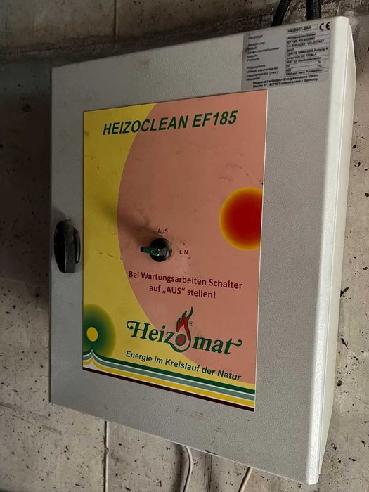 Piec na Trociny Zrębki Płytę MDF HDF Wióra inne Odpady Heizomat 300kw