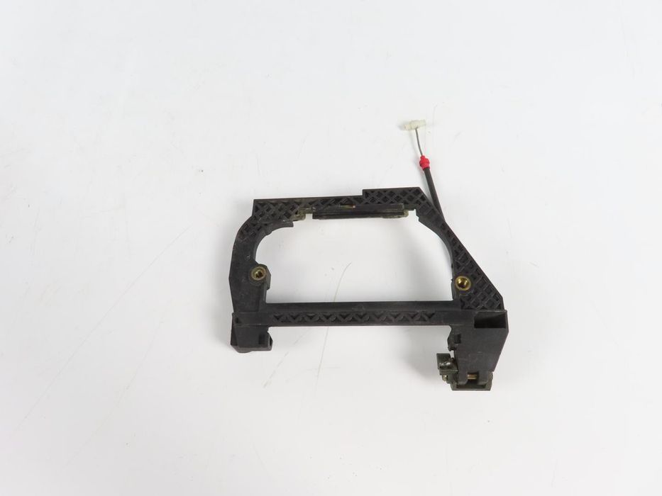 Suporte Punho Da Porta Bmw 5 Ref: 51228236646 1995 - 2004