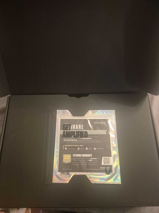 Zotac Gaming GeForce RTX 3070 Ti AMP Holo