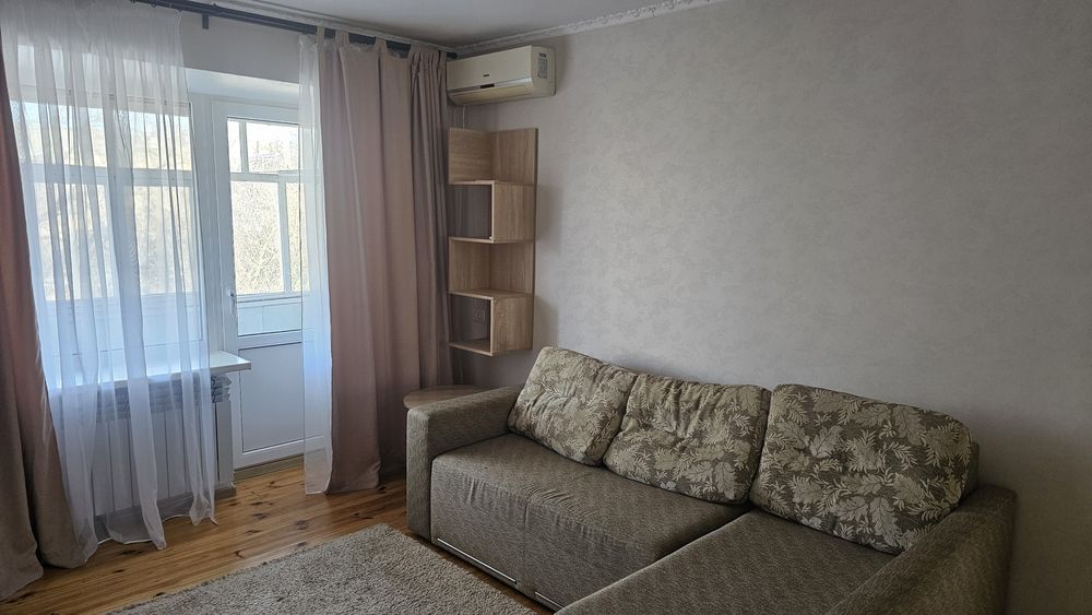 Продам 2к квартиру Центр