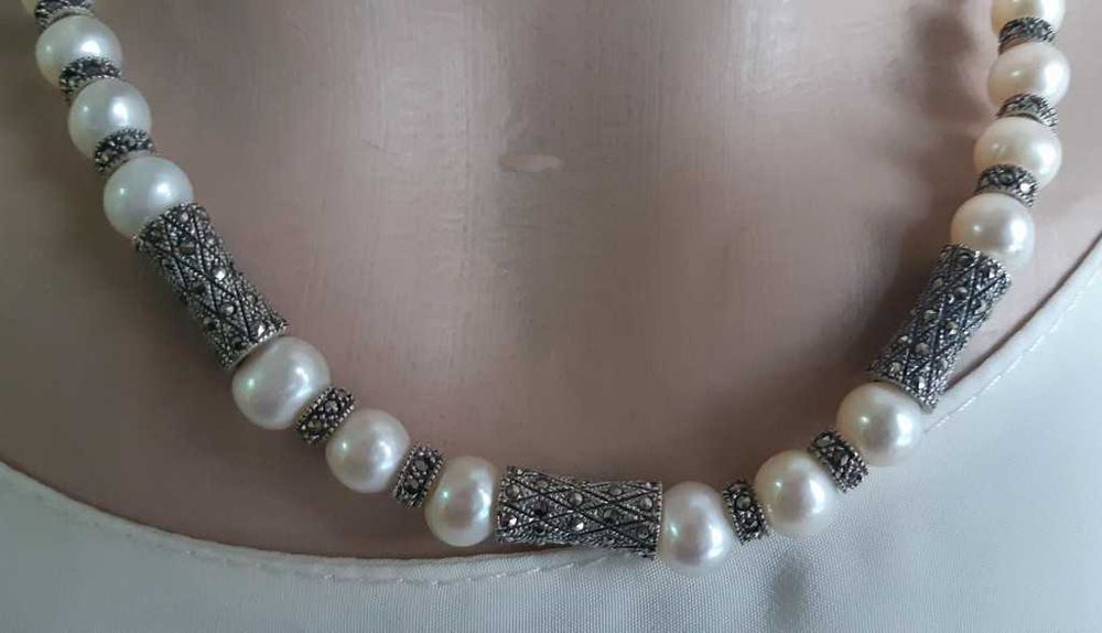 Винтажное ожерелье из жемчуга с серебряными вставками