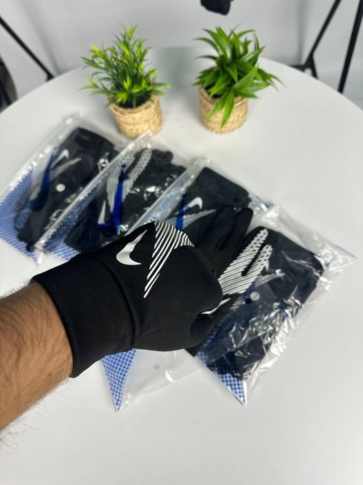 Перчатки Nike Hyper Warm мужские черные рукавиці Найк Хайпер Варм