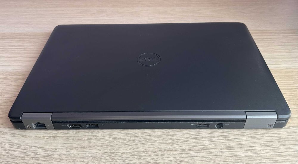 Dell Latitude E7250 i7 8Gb SSD 256Gb // bateria 95%