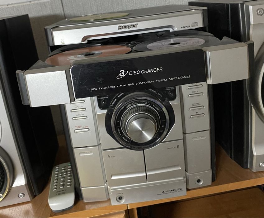 Музыкальный центр SONY