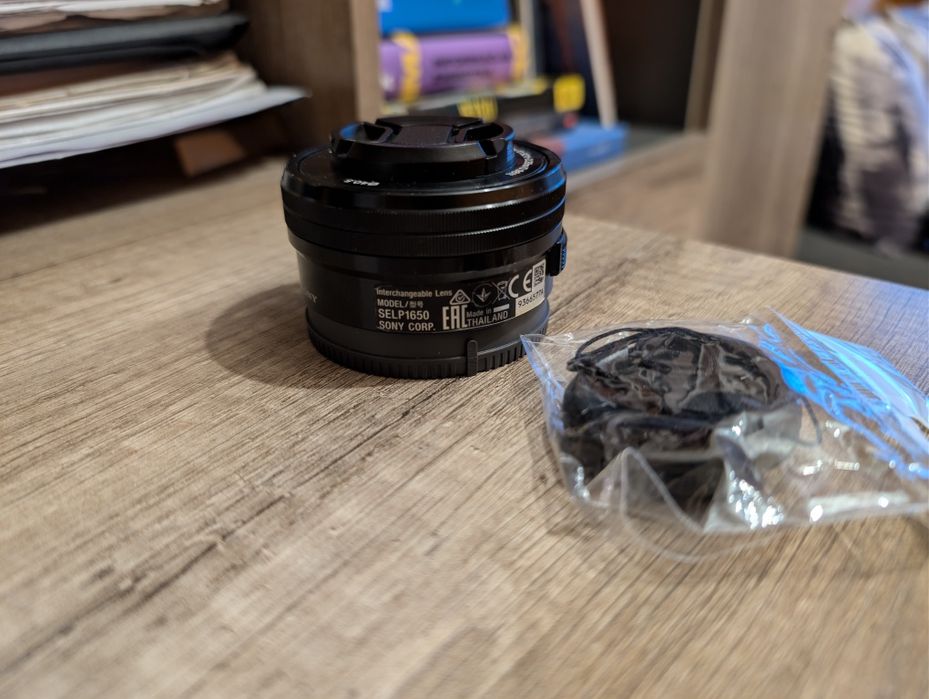 Obiektyw Sony E PZ 16 — 50 mm F3.5-5.6 OSS