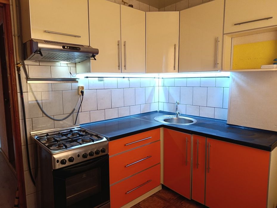 Продам 1 к квартиру 1поверх