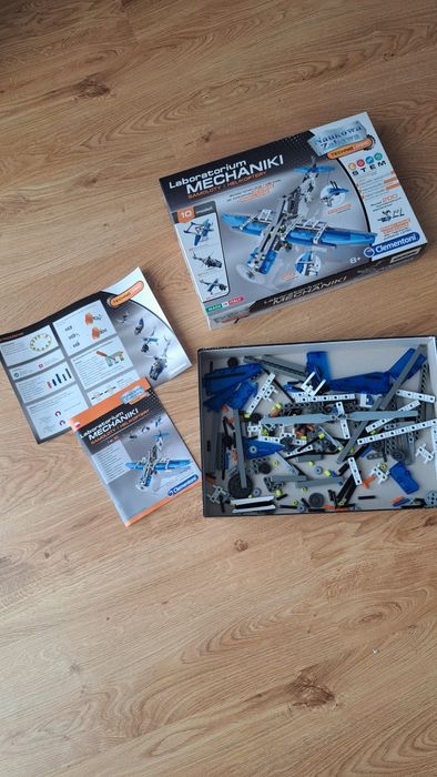 Laboratorium mechaniki Samoloty i Helikoptery Clementoni