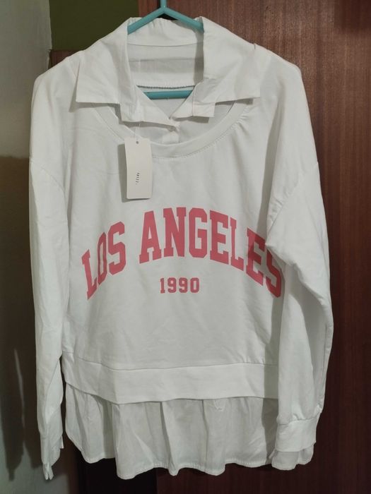 Sweetshirt com camisa incorporada nova